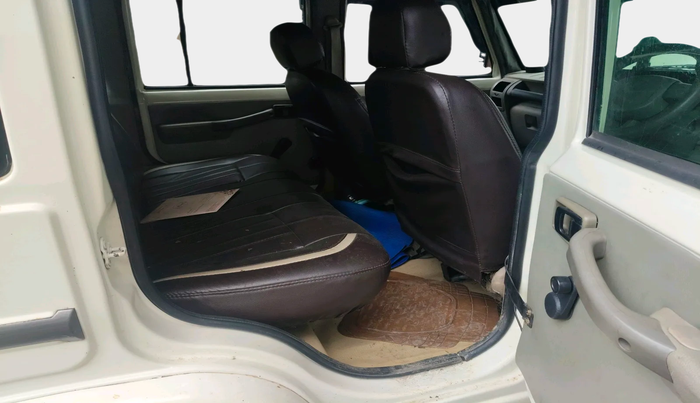 2013 Mahindra Bolero SLE BS-III, Diesel, Manual, 30,367 km, interior