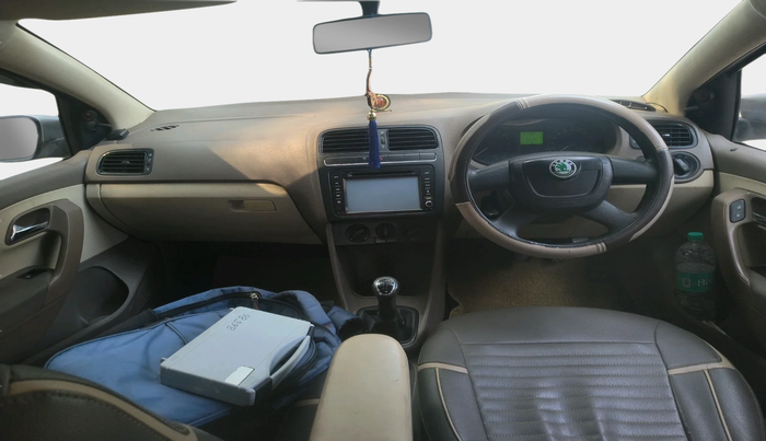 2012 Skoda Rapid AMBITION 1.6 TDI CR MT, Diesel, Manual, 1,57,767 km, interior