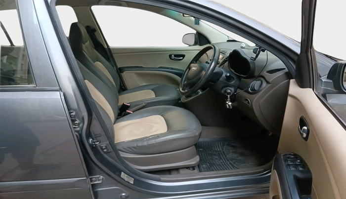 2011 Hyundai i10 SPORTZ 1.2, Petrol, Manual, 80,503 km, interior