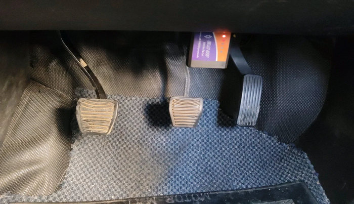 2013 Mahindra XUV500 W8, Diesel, Manual, 1,01,654 km, interior