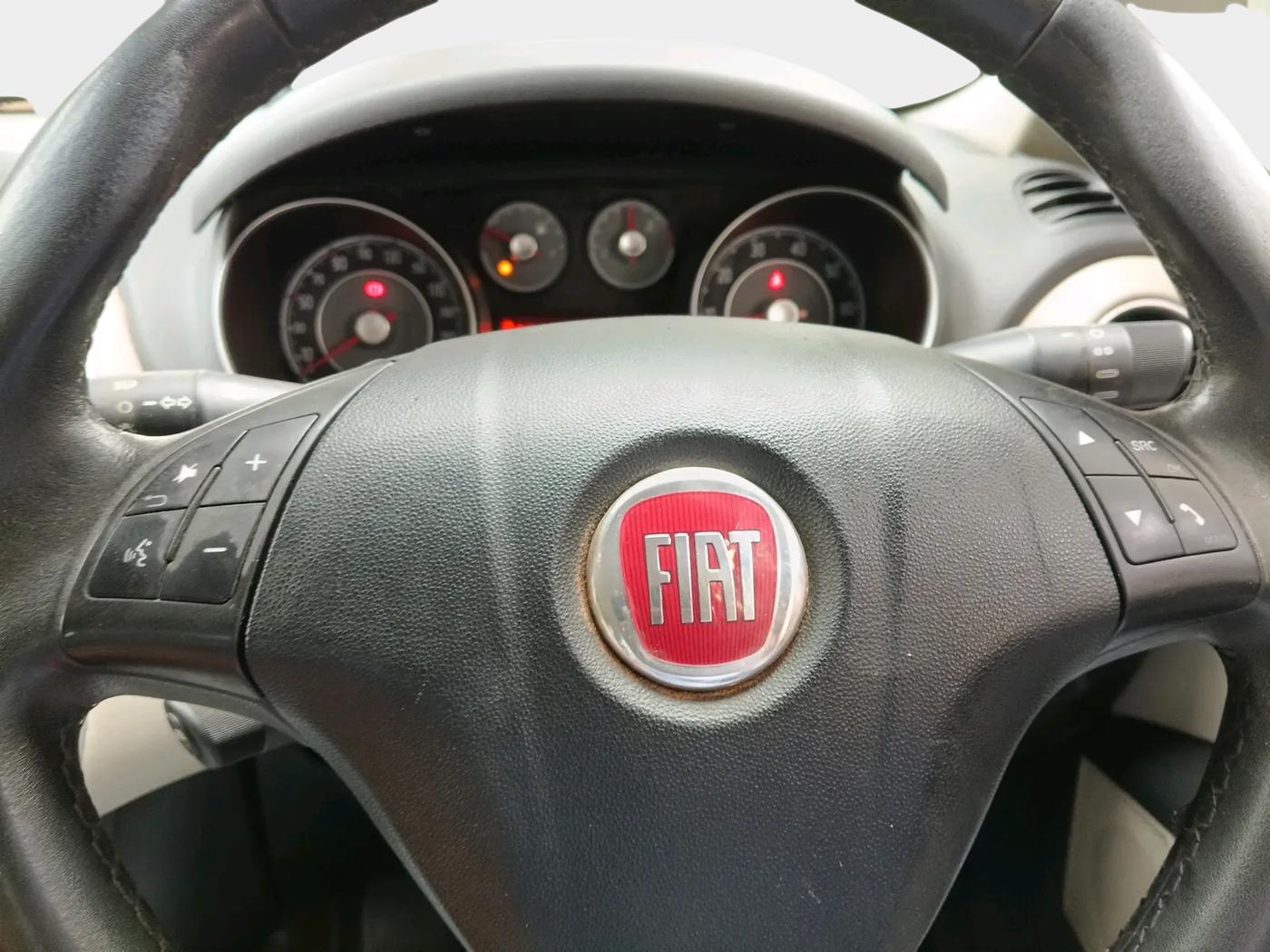 2014 Fiat Linea EMOTION T JET, Petrol, Manual, 50,063 km, interior