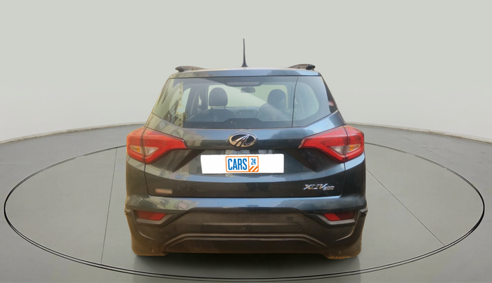 2022 Mahindra XUV300 W6 1.2 PETROL, Petrol, Manual, 15,101 km, exterior