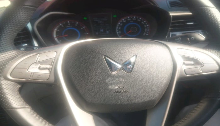 2024 Mahindra XUV300 W8 (O) 1.2 PETROL, Petrol, Manual, 11,983 km, interior