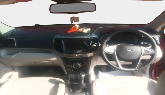 2024 Mahindra XUV300 W8 (O) 1.2 PETROL, Petrol, Manual, 11,983 km, interior