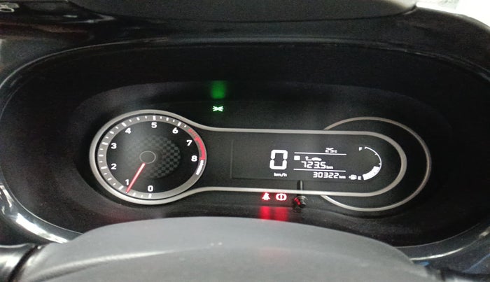 2021 Hyundai GRAND I10 NIOS SPORTZ 1.2 KAPPA VTVT, Petrol, Manual, 30,850 km, interior