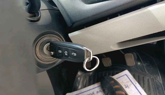 2020 Tata Tiago XT PETROL, Petrol, Manual, 70,489 km, interior