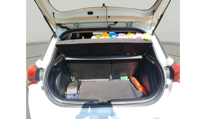 2015 Hyundai Elite i20 ASTA 1.2 (O), Petrol, Manual, 31,600 km, exterior