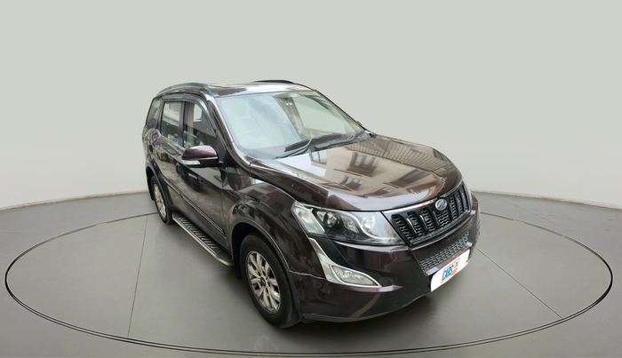 2016 Mahindra XUV500 W10 AT, Diesel, Automatic, 1,63,563 km, exterior