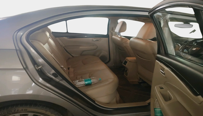 2016 Maruti Ciaz ZXI+, Petrol, Manual, 47,212 km, interior