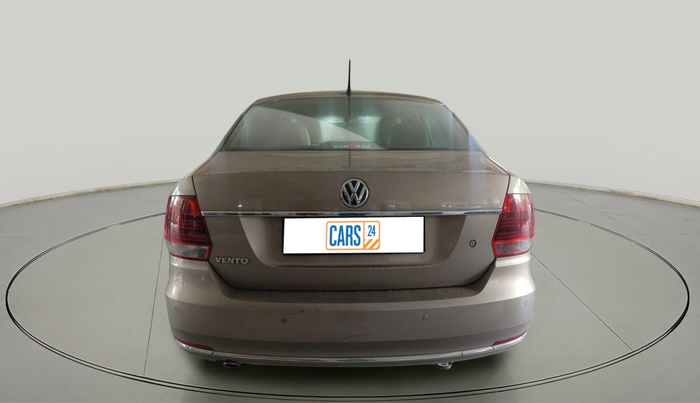 2016 Volkswagen Vento HIGHLINE 1.6 MPI, Petrol, Manual, 1,13,961 km, exterior