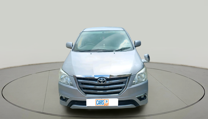 2014 Toyota Innova 2.5 GX 7 STR, Diesel, Manual, 1,20,939 km, exterior