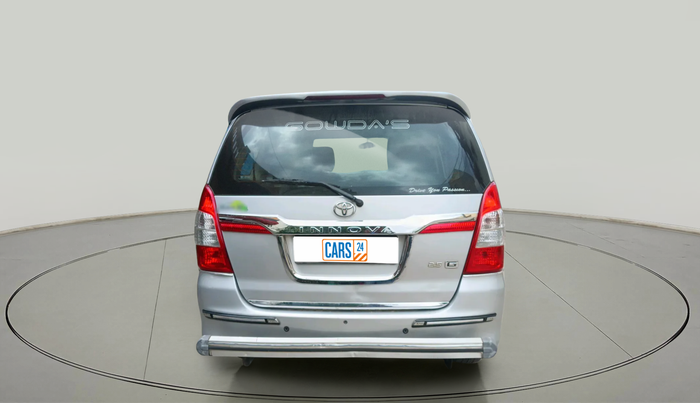 2014 Toyota Innova 2.5 GX 7 STR, Diesel, Manual, 1,20,939 km, exterior