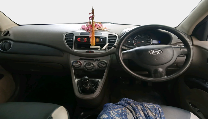 2012 Hyundai i10 MAGNA 1.2, Petrol, Manual, 88,095 km, interior