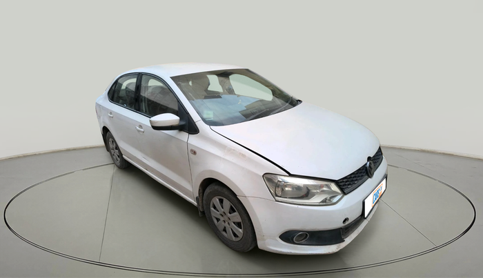 2013 Volkswagen Vento COMFORTLINE 1.6, Petrol, Manual, 1,33,290 km, exterior