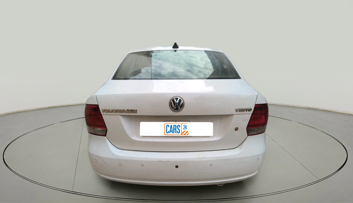2013 Volkswagen Vento COMFORTLINE 1.6, Petrol, Manual, 1,33,290 km, exterior