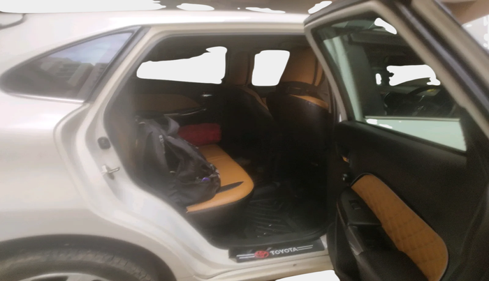 2020 Toyota Glanza V, Petrol, Manual, 78,457 km, interior