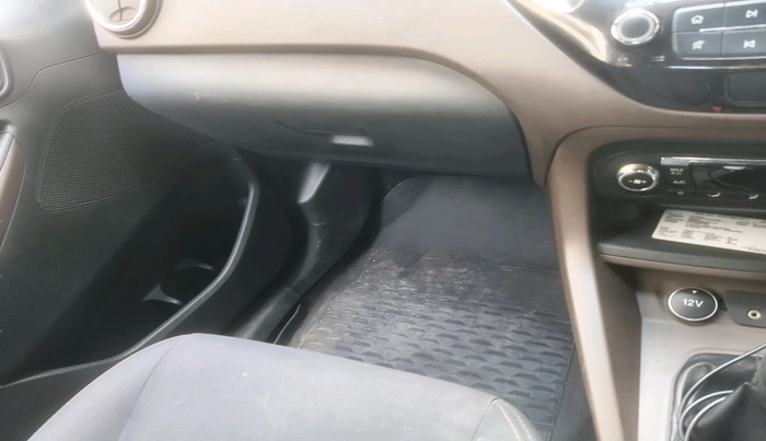 2018 Ford FREESTYLE TITANIUM 1.2 PETROL, Petrol, Manual, 77,990 km, interior