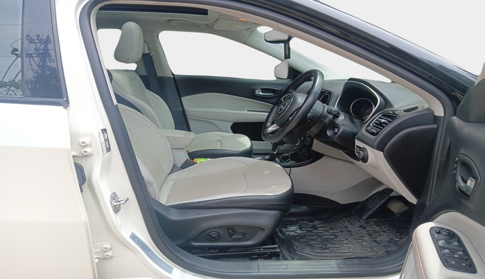 2019 Jeep Compass LIMITED PLUS PETROL AT, Petrol, Automatic, 25,924 km, interior