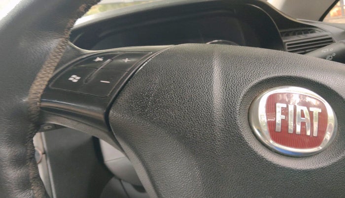 2013 Fiat Grand Punto EMOTION PACK 1.3, Diesel, Manual, 1,35,267 km, interior