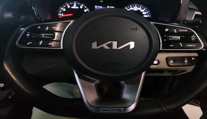 2021 KIA SELTOS HTX IVT 1.5 PETROL, Petrol, Automatic, 34,832 km, interior