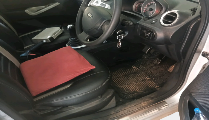 2012 Ford Figo ZXI 1.4 DIESEL, Diesel, Manual, 1,16,855 km, interior