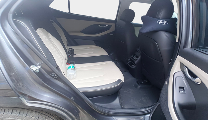 2022 Hyundai Creta SX (O) AT 1.5 DIESEL, Diesel, Automatic, 80,270 km, interior