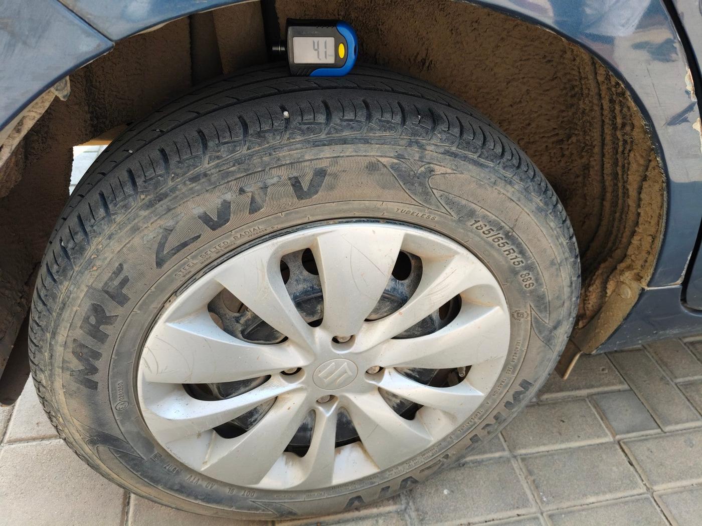 2017 Maruti Baleno DELTA PETROL 1.2, Petrol, Manual, 74,202 km, tyre