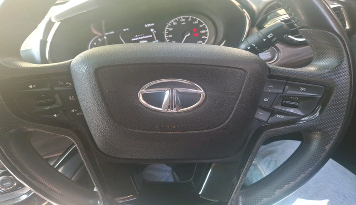 2022 Tata Harrier XZA PLUS 2.0L KAZIRANGA, Diesel, Automatic, 37,126 km, interior