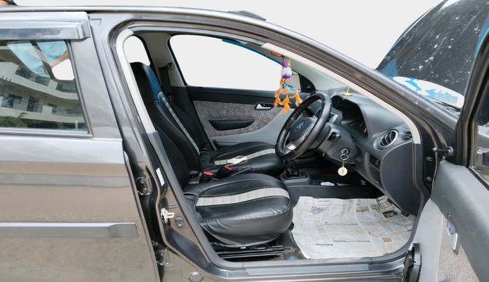 2017 Maruti Alto 800 LXI, Petrol, Manual, 33,172 km, interior