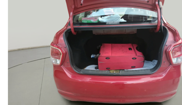 2016 Hyundai Xcent SX 1.2, Petrol, Manual, 9,829 km, exterior