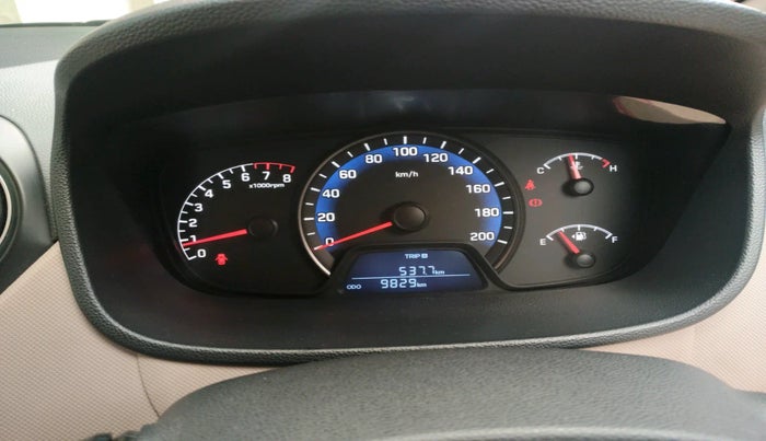 2016 Hyundai Xcent SX 1.2, Petrol, Manual, 9,829 km, interior