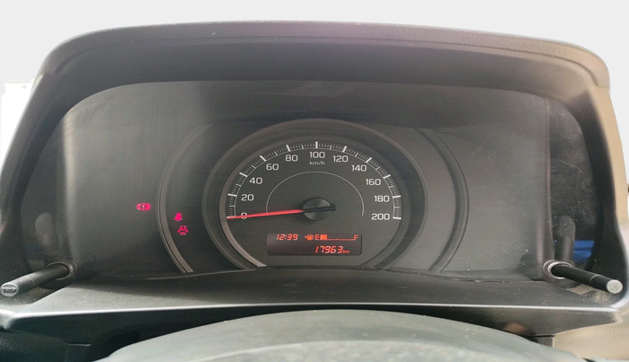 2019 Maruti Swift LXI, Petrol, Manual, 17,963 km, interior