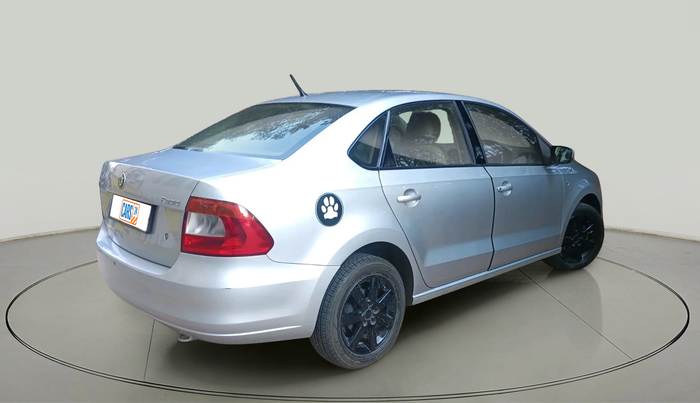 2012 Skoda Rapid AMBITION 1.6 MPI AT, Petrol, Automatic, 1,04,582 km, exterior