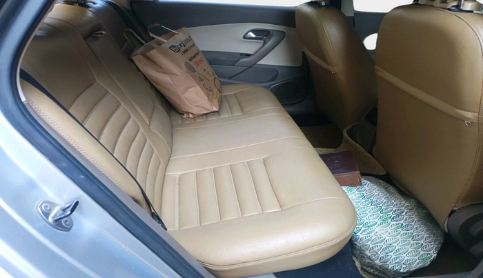 2012 Skoda Rapid AMBITION 1.6 MPI AT, Petrol, Automatic, 1,04,582 km, interior