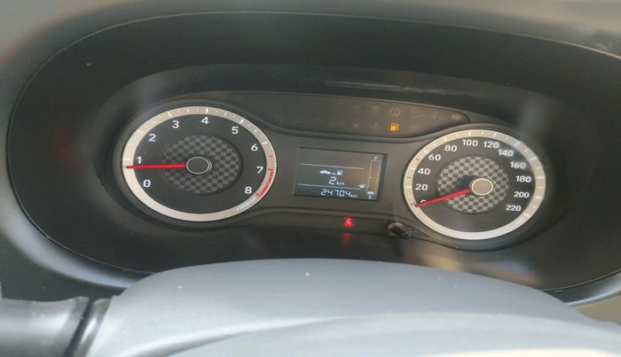 2022 Hyundai GRAND I10 NIOS MAGNA 1.2 KAPPA VTVT, Petrol, Manual, 24,704 km, interior