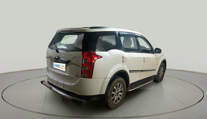 2017 Mahindra XUV500 W9, Diesel, Manual, 1,46,625 km, exterior