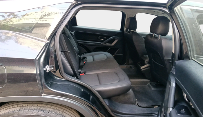 2020 Tata Harrier XZ PLUS 2.0L, Diesel, Manual, 38,310 km, interior