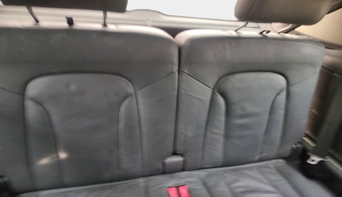 2011 Audi Q7 3.0 TDI QUATTRO, Diesel, Automatic, 1,06,746 km, interior