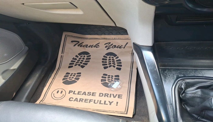 2016 Ford Ecosport AMBIENTE 1.5L PETROL, Petrol, Manual, 1,19,485 km, interior