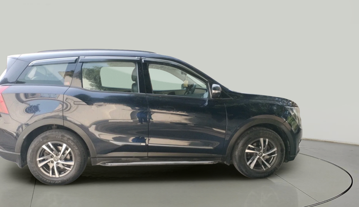 2022 Mahindra XUV700 AX 5 D AT 7 STR, Diesel, Automatic, 53,798 km, exterior