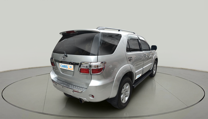 2011 Toyota Fortuner 3.0 4X4 MT, Diesel, Manual, 80,249 km, exterior