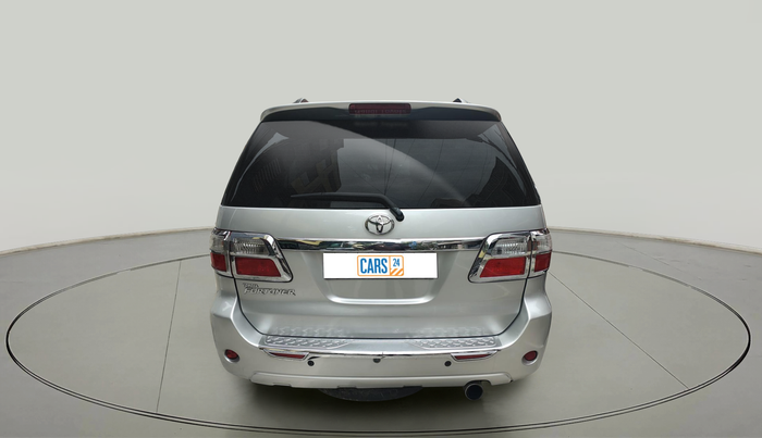 2011 Toyota Fortuner 3.0 4X4 MT, Diesel, Manual, 80,249 km, exterior