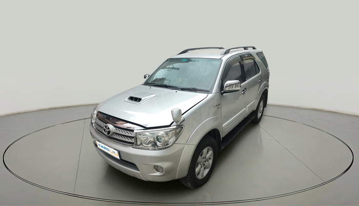 2011 Toyota Fortuner 3.0 4X4 MT, Diesel, Manual, 80,249 km, exterior