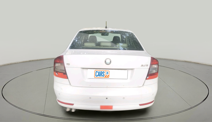 2010 Skoda Laura ELEGANCE 2.0 TDI CR MT, Diesel, Manual, 2,50,627 km, exterior