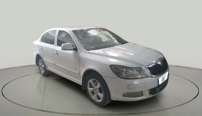 2010 Skoda Laura ELEGANCE 2.0 TDI CR MT, Diesel, Manual, 2,50,627 km, exterior
