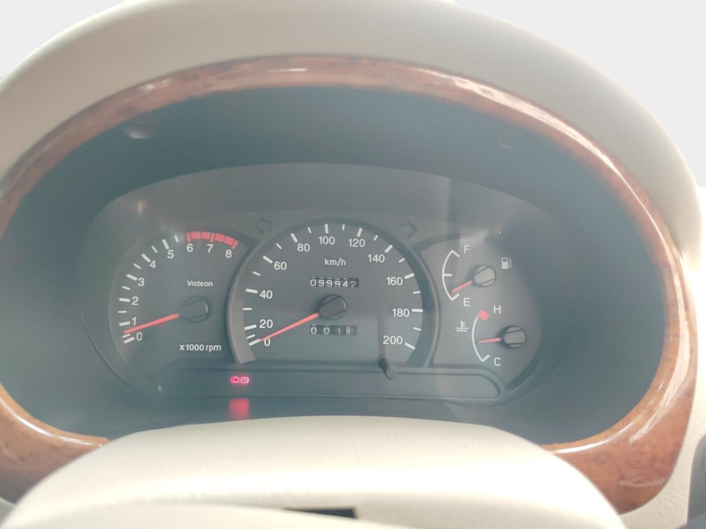 2011 Hyundai Accent EXECUTIVE, Petrol, Manual, 99,942 km, interior