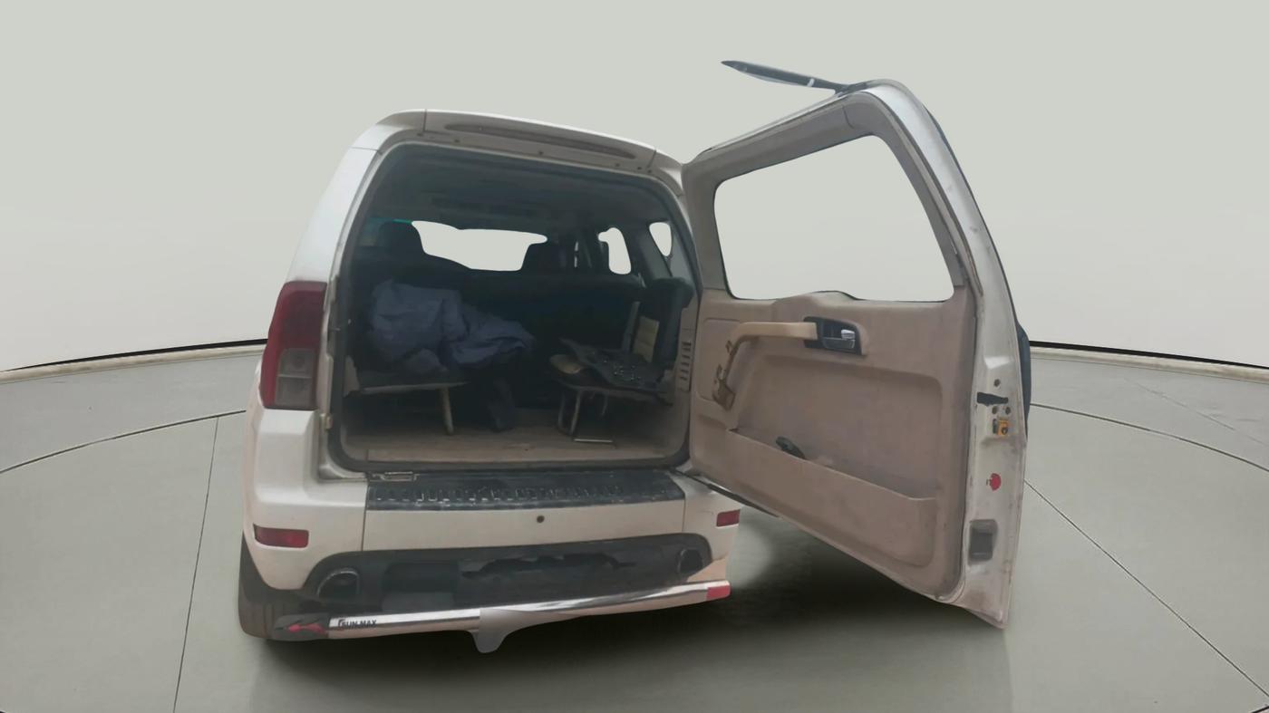 2015 Tata Safari Storme 2.2 EX 4X2, Diesel, Manual, 1,49,589 km, exterior