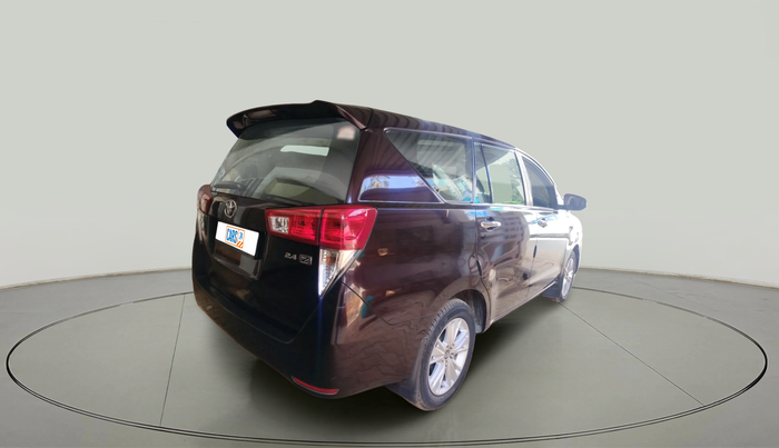 2016 Toyota Innova Crysta 2.4 ZX 7 STR, Diesel, Manual, 1,26,473 km, exterior