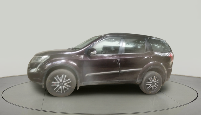 2018 Mahindra XUV500 W7, Diesel, Manual, 96,919 km, exterior