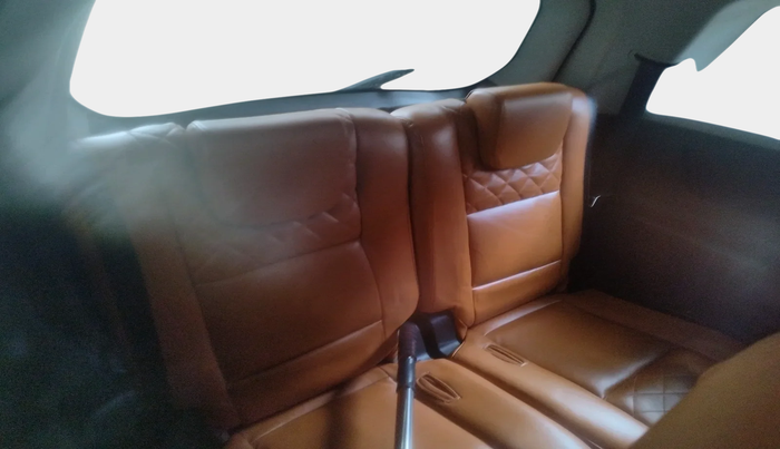 2018 Mahindra XUV500 W7, Diesel, Manual, 96,919 km, interior